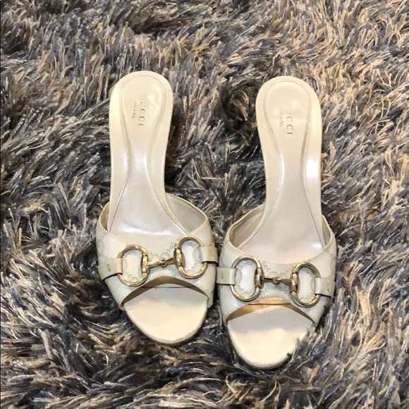 Shoes - Picture 1 of 4
